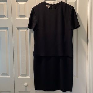 Short sleeved black dress